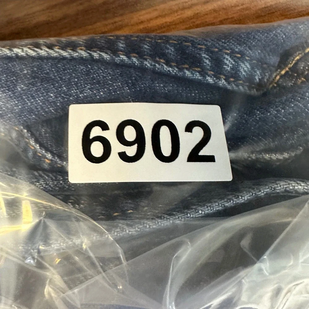 Levi's 550 Relaxed Fit Tapered Leg Jeans Men's Size 40x30 Blue Medium Wash Pants
